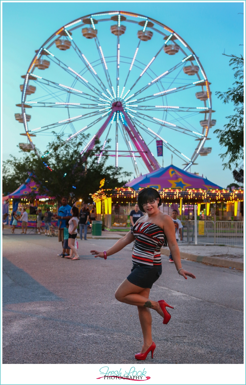 Carnival Pinup Session Mount Trashmore