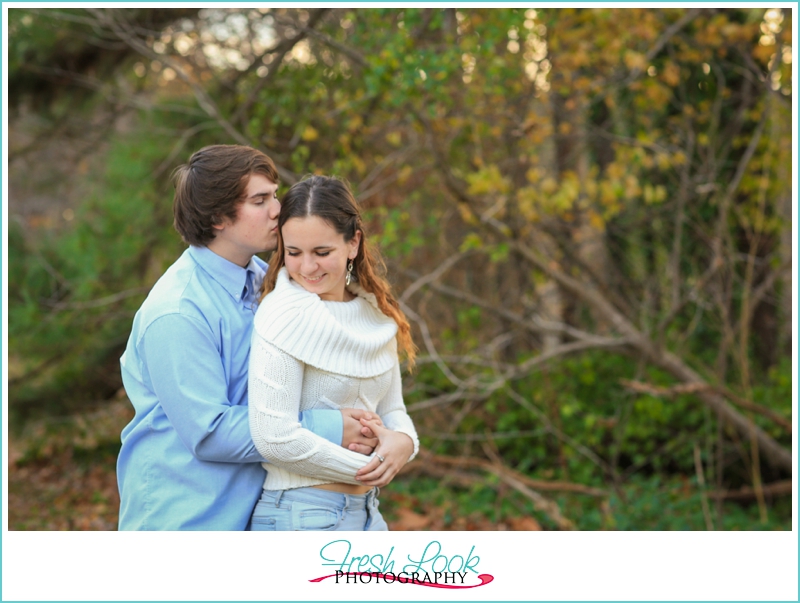 fall leaves couples photo