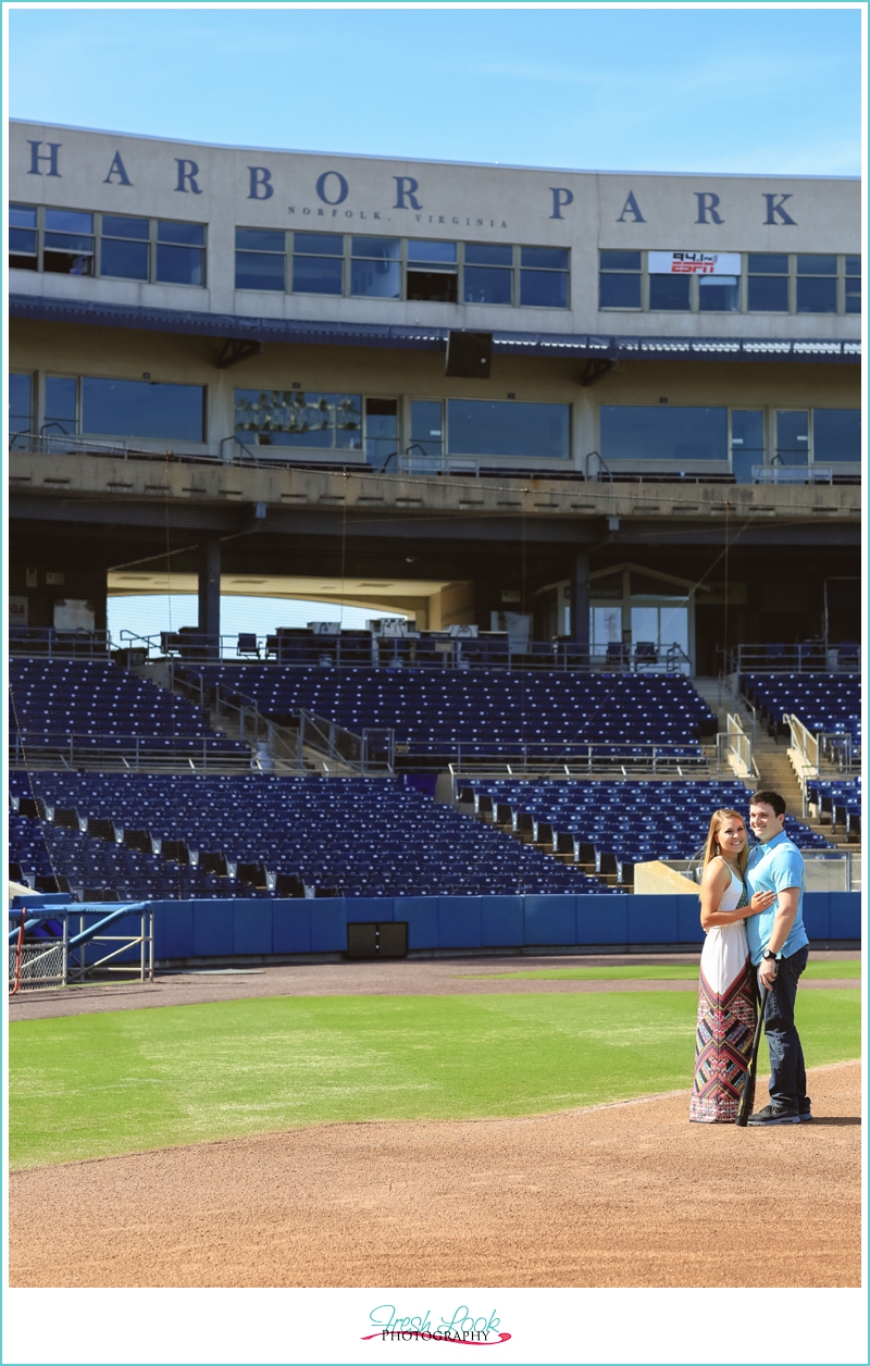 engagement shoot on baseball field