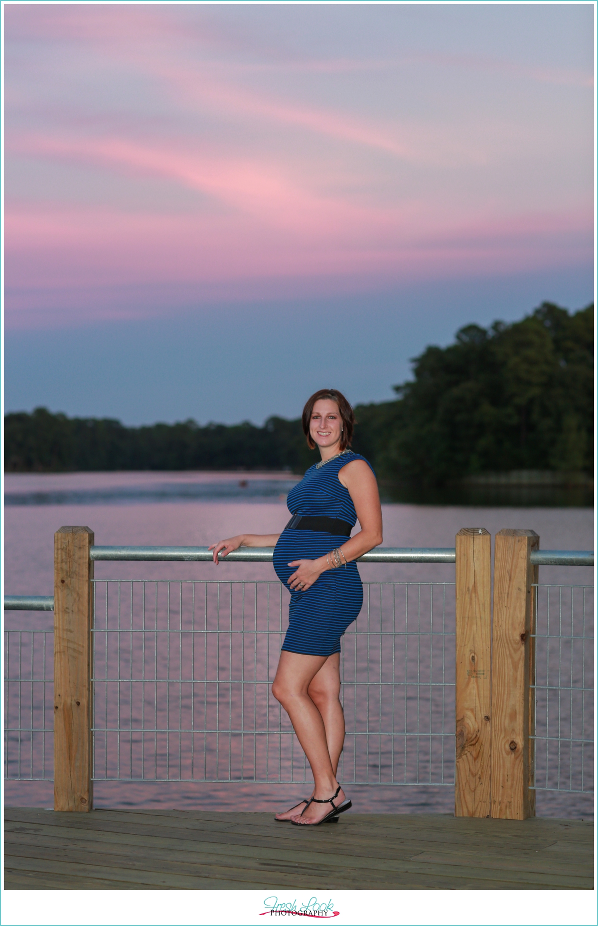 pink and purple maternity photos