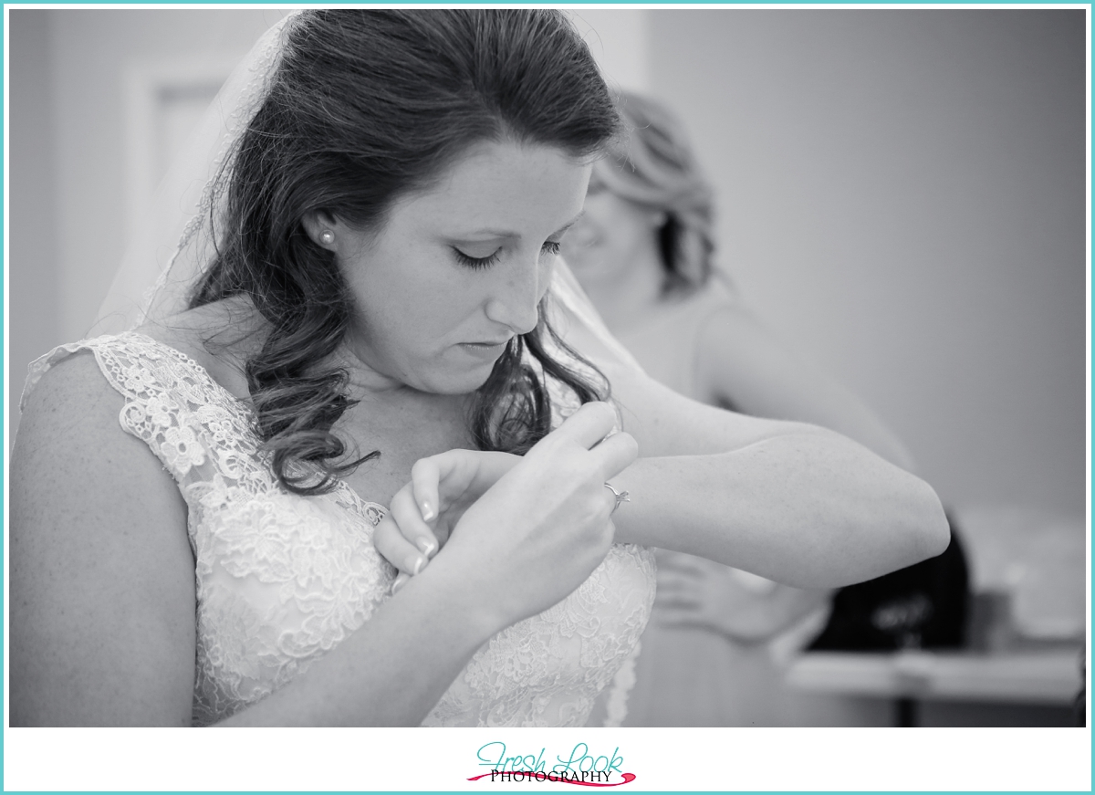 bride getting ready for the wedding