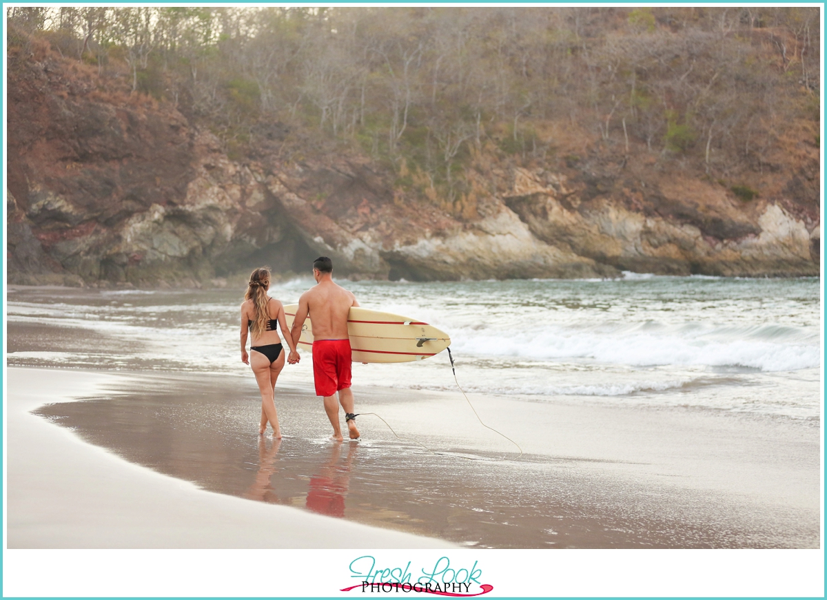 engagement shoot in Costa Rica