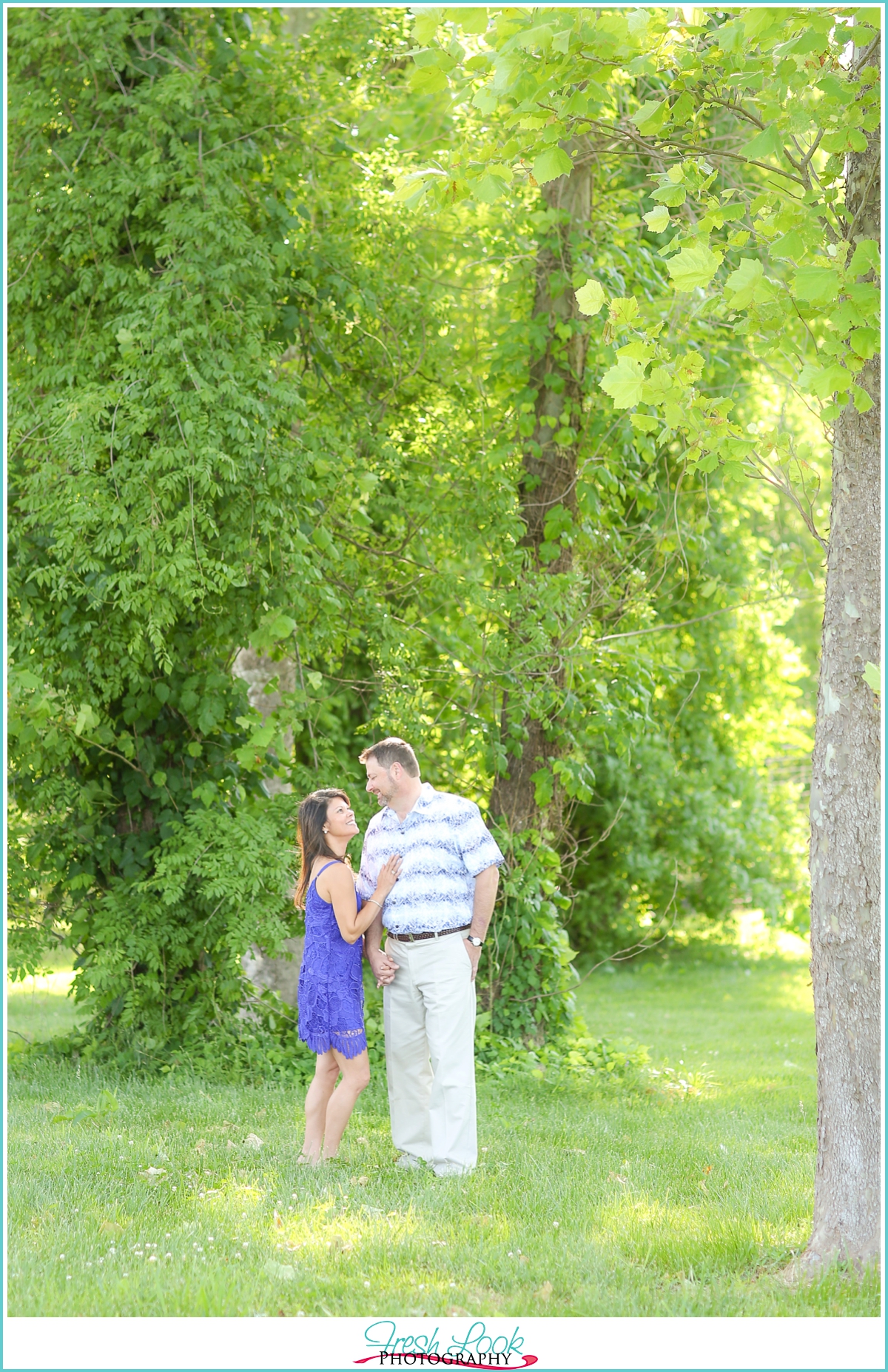 woodsy engagement photo shoot