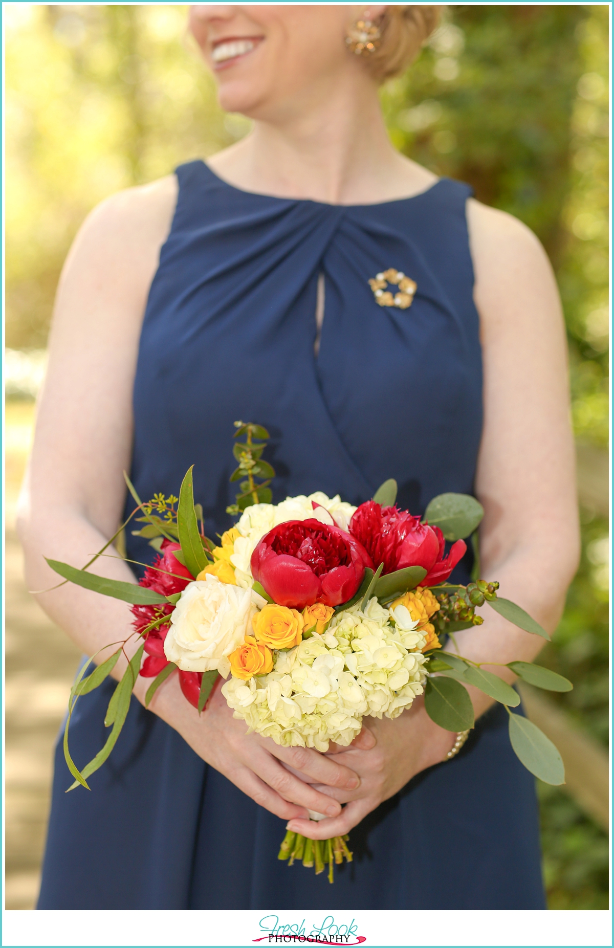 navy and yellow wedding colors