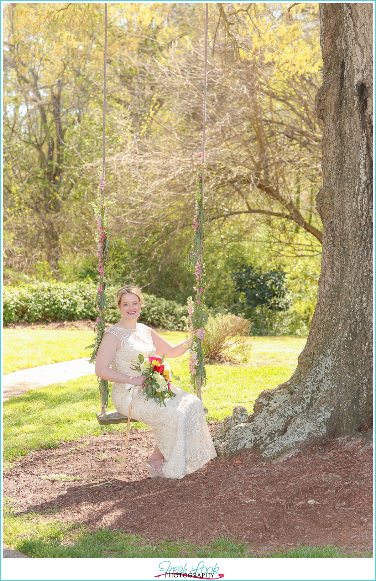 romantic bridal portraits