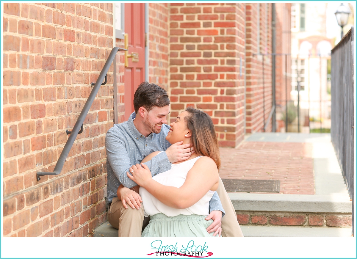 elegant Williamsburg engagement session