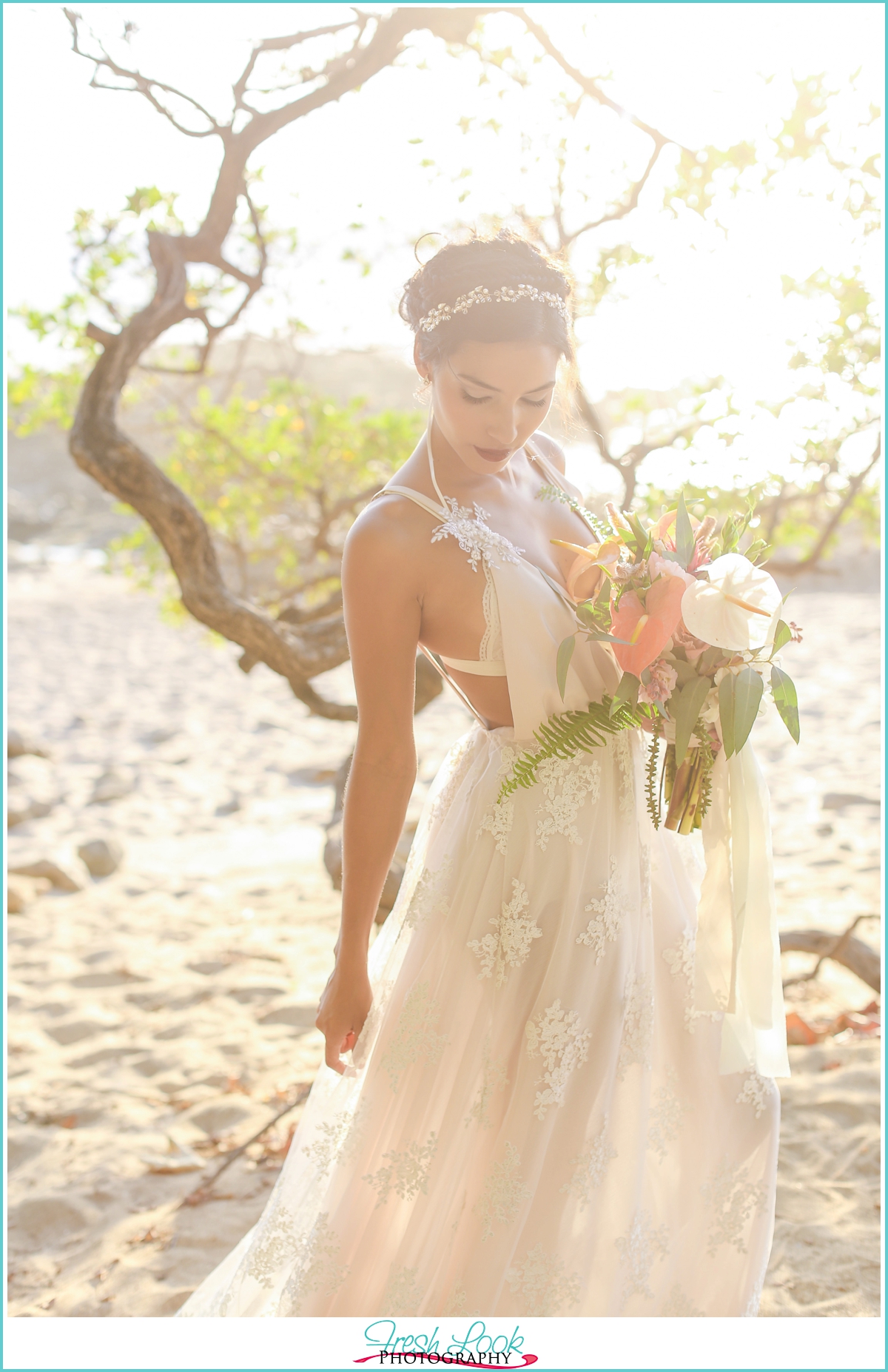 Tropical Elopement in Costa Rica | Andrew+Luanna - JudithsFreshLook.com