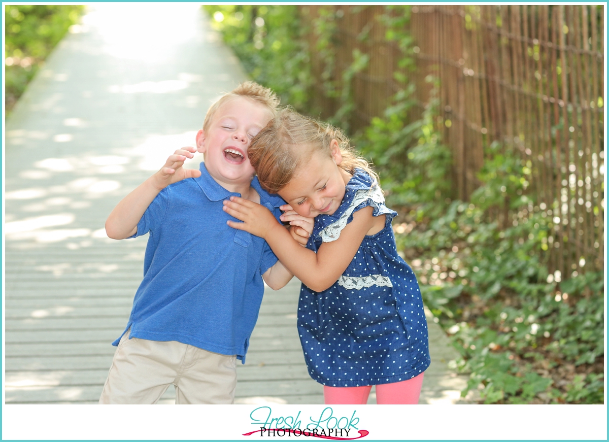 brother and sister photo shoot