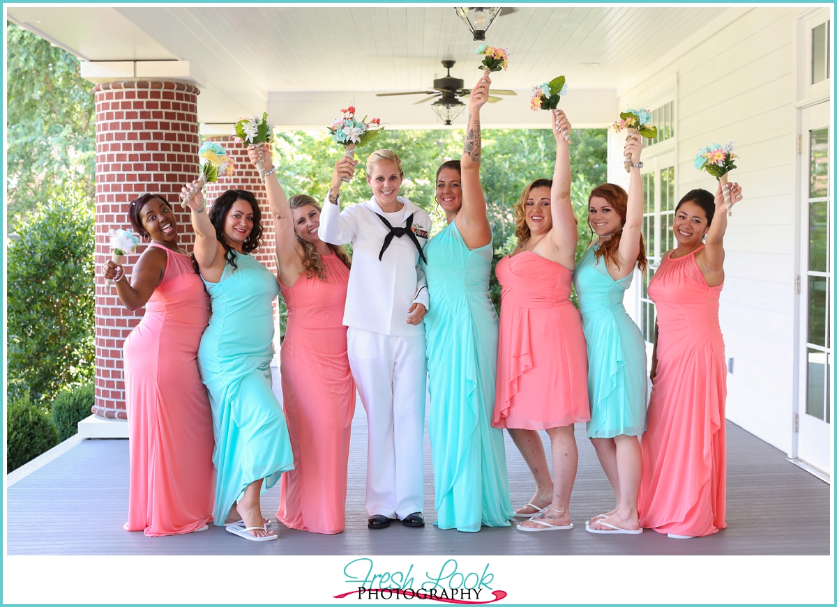 fun bridal party photos