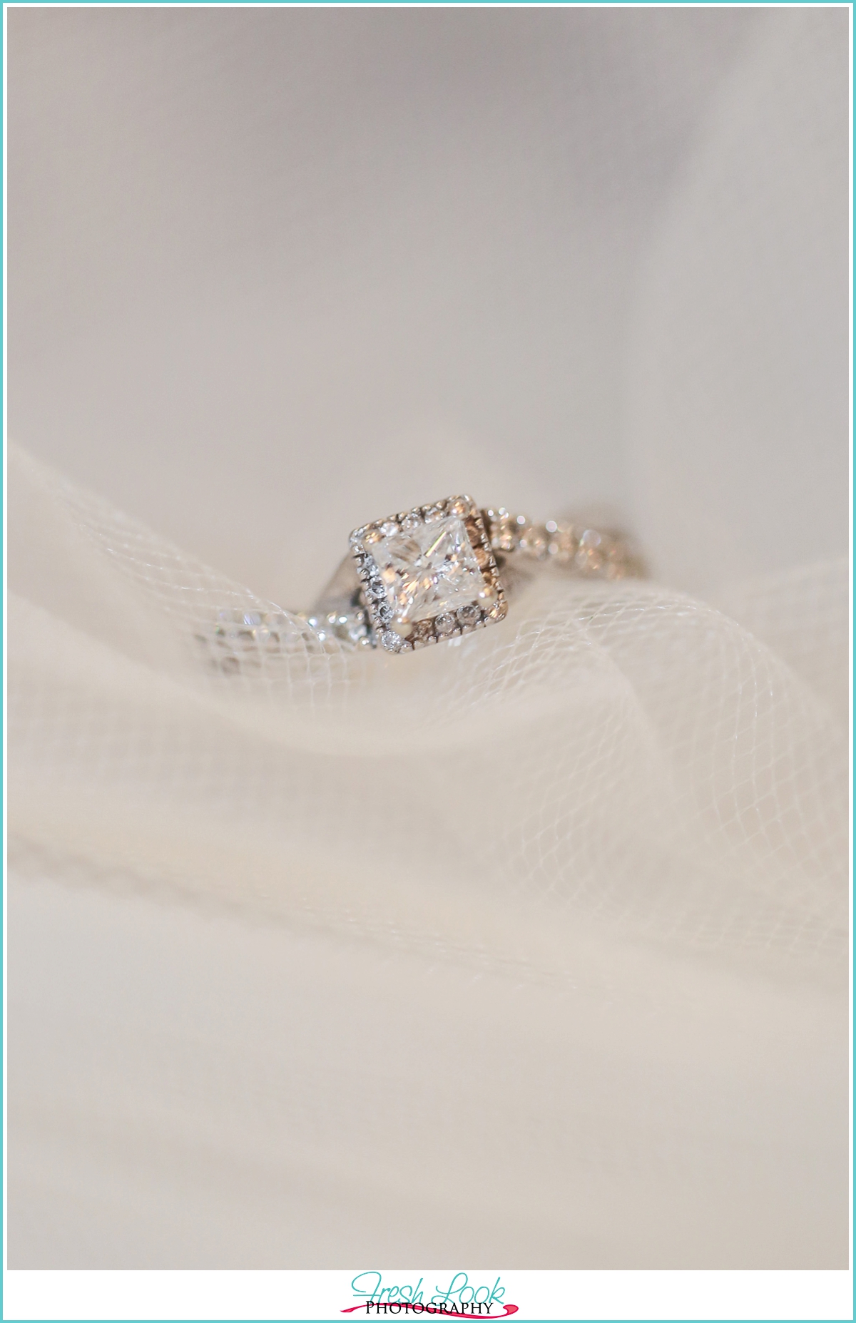 princess cut engagement ring