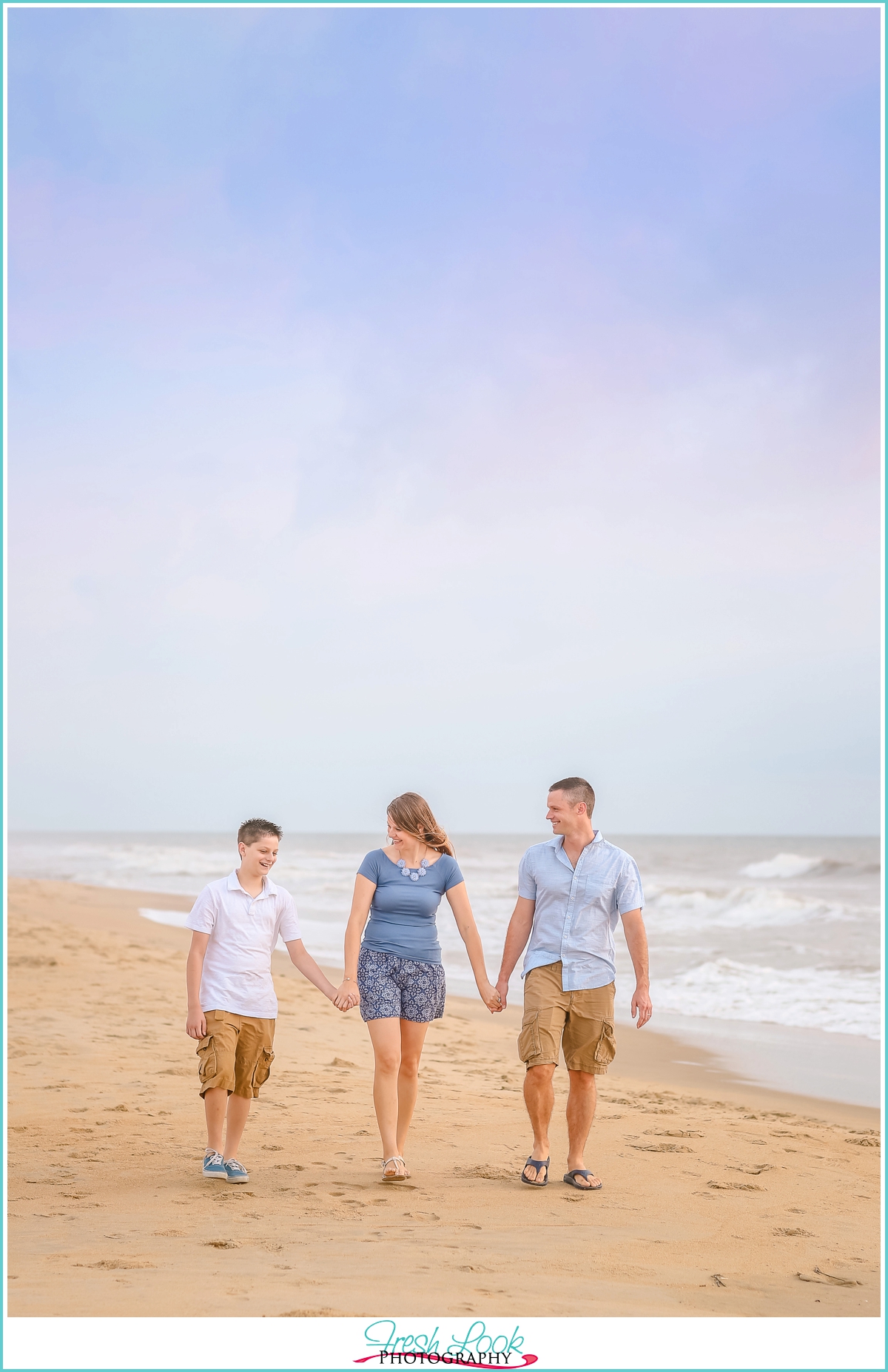 romantic beach photo shoot