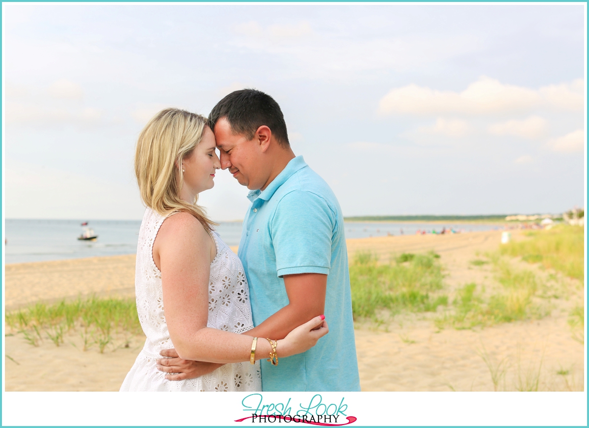 romantic beach photo shoot