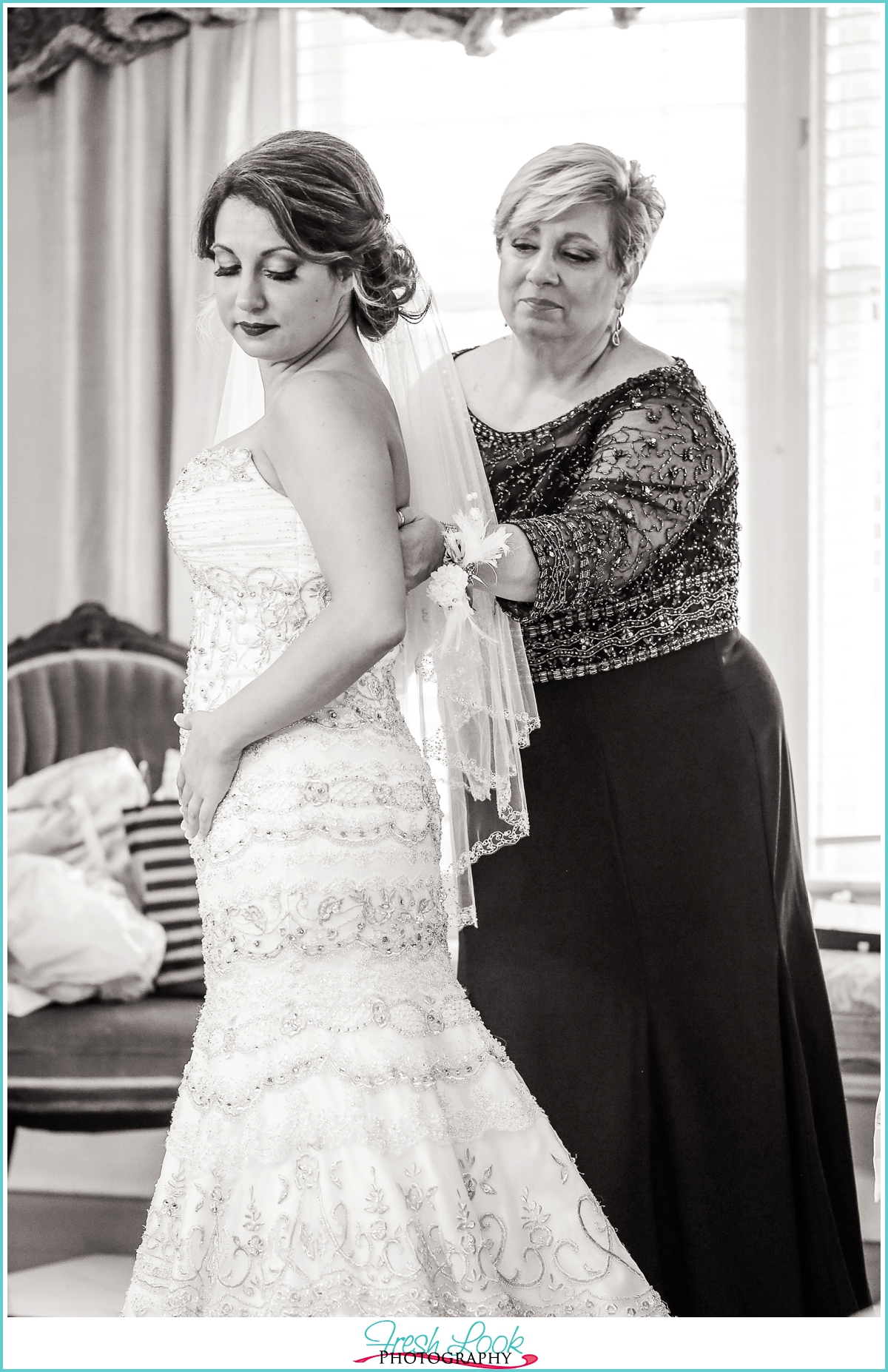 black and white bride getting ready