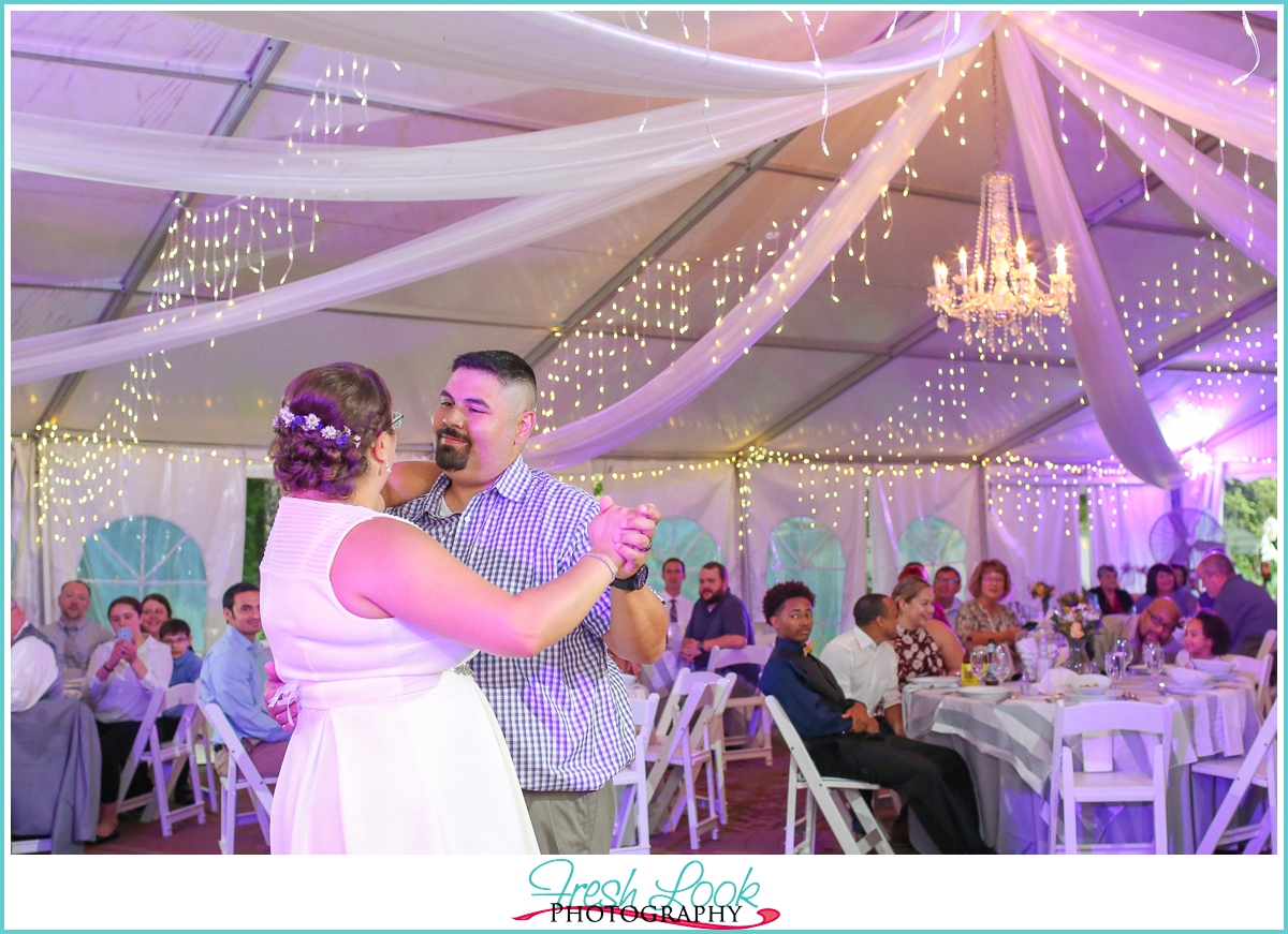 romantic bride and groom first dance