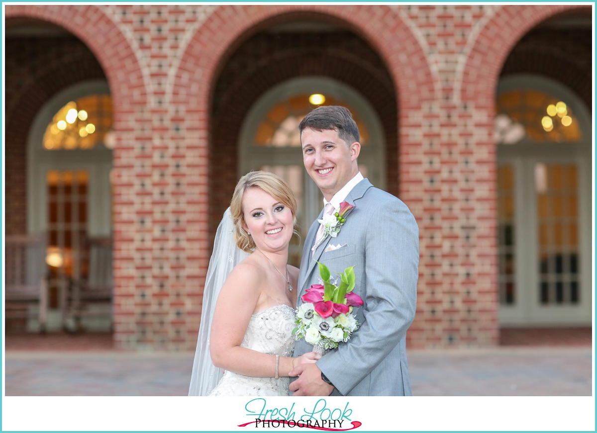 Romantic Bride and groom photography