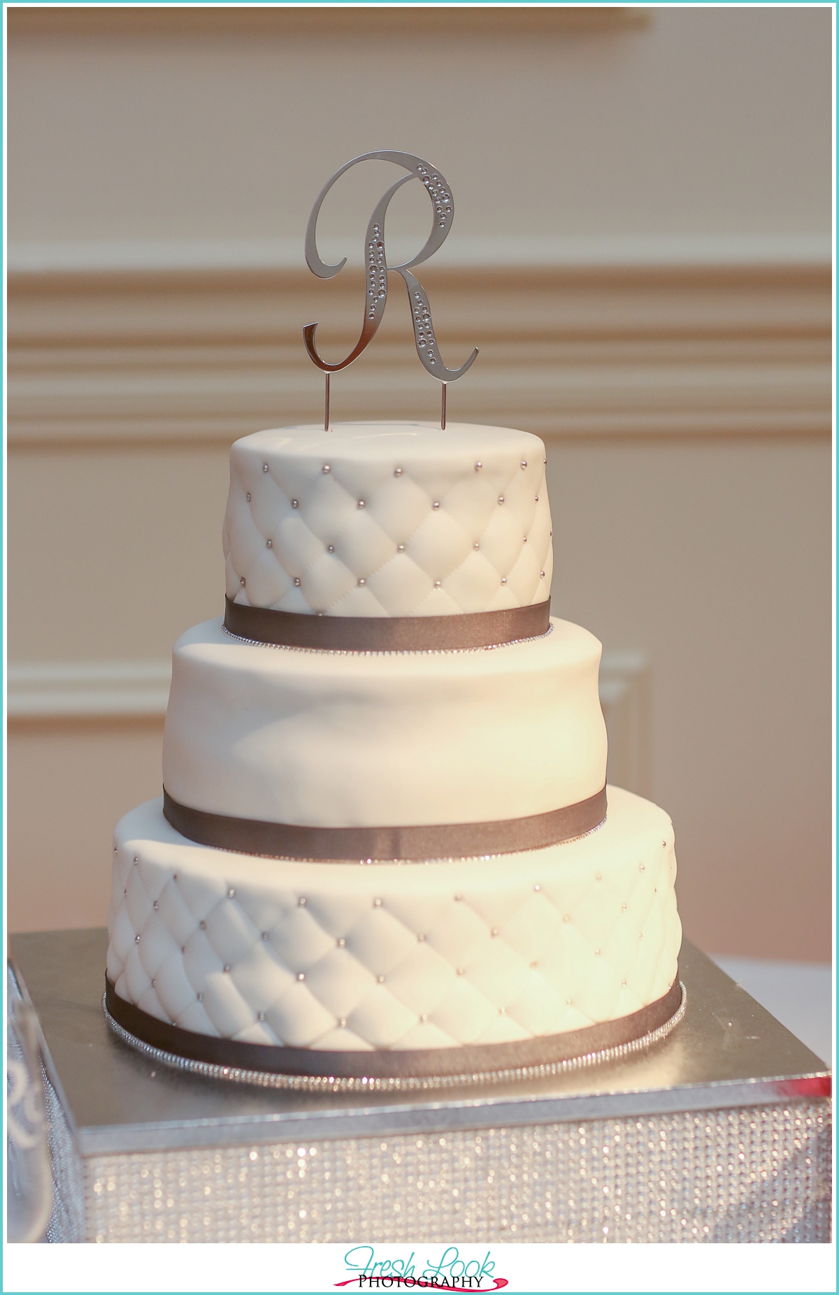 3 tier wedding cake