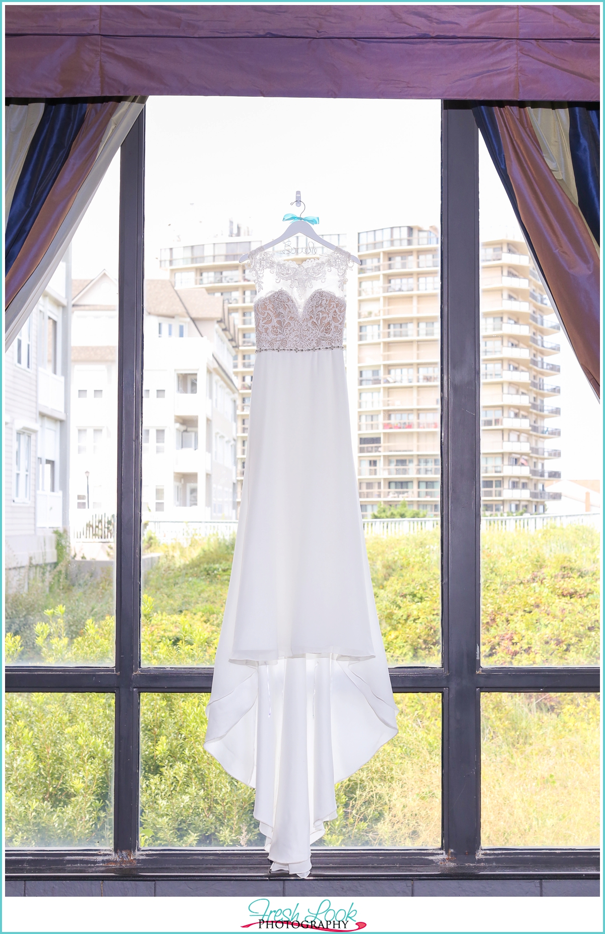elegant lace wedding dress