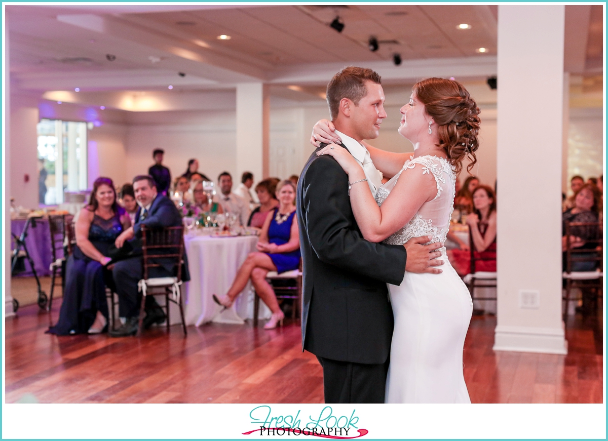 bride and groom first dance