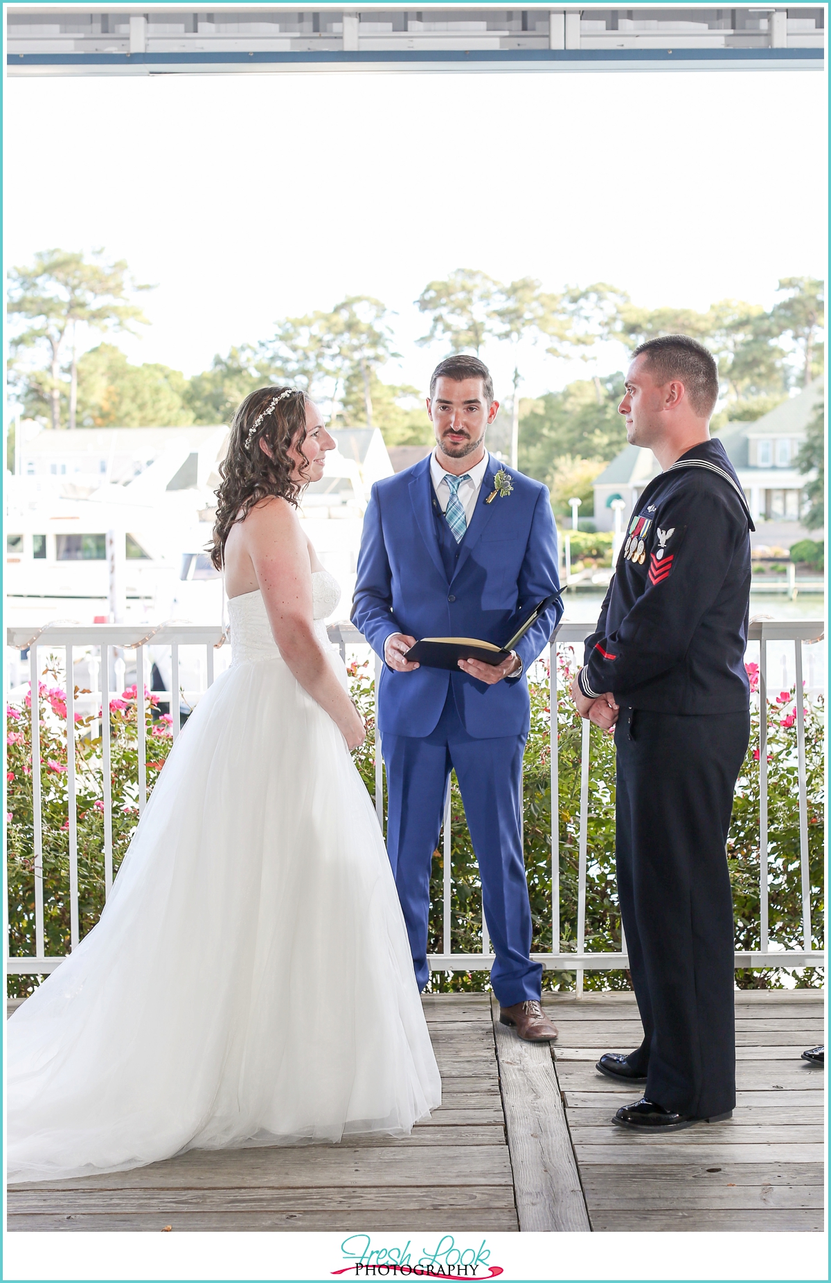 bride and groom wedding ceremony