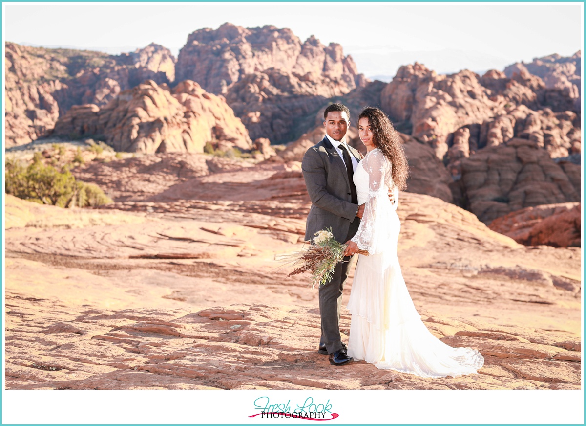 bride and groom at sunset in the canyon