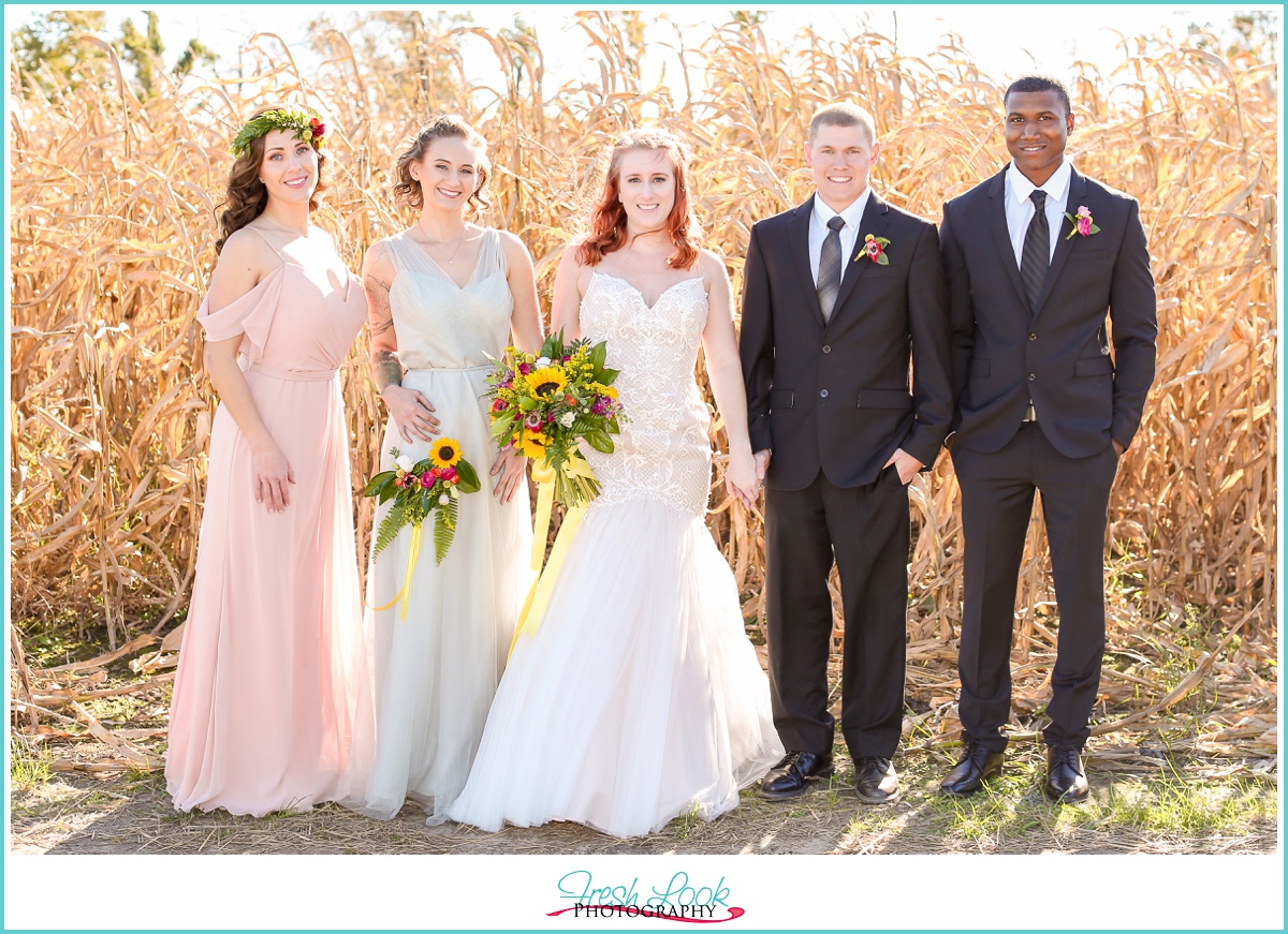 bridal party posing ideas
