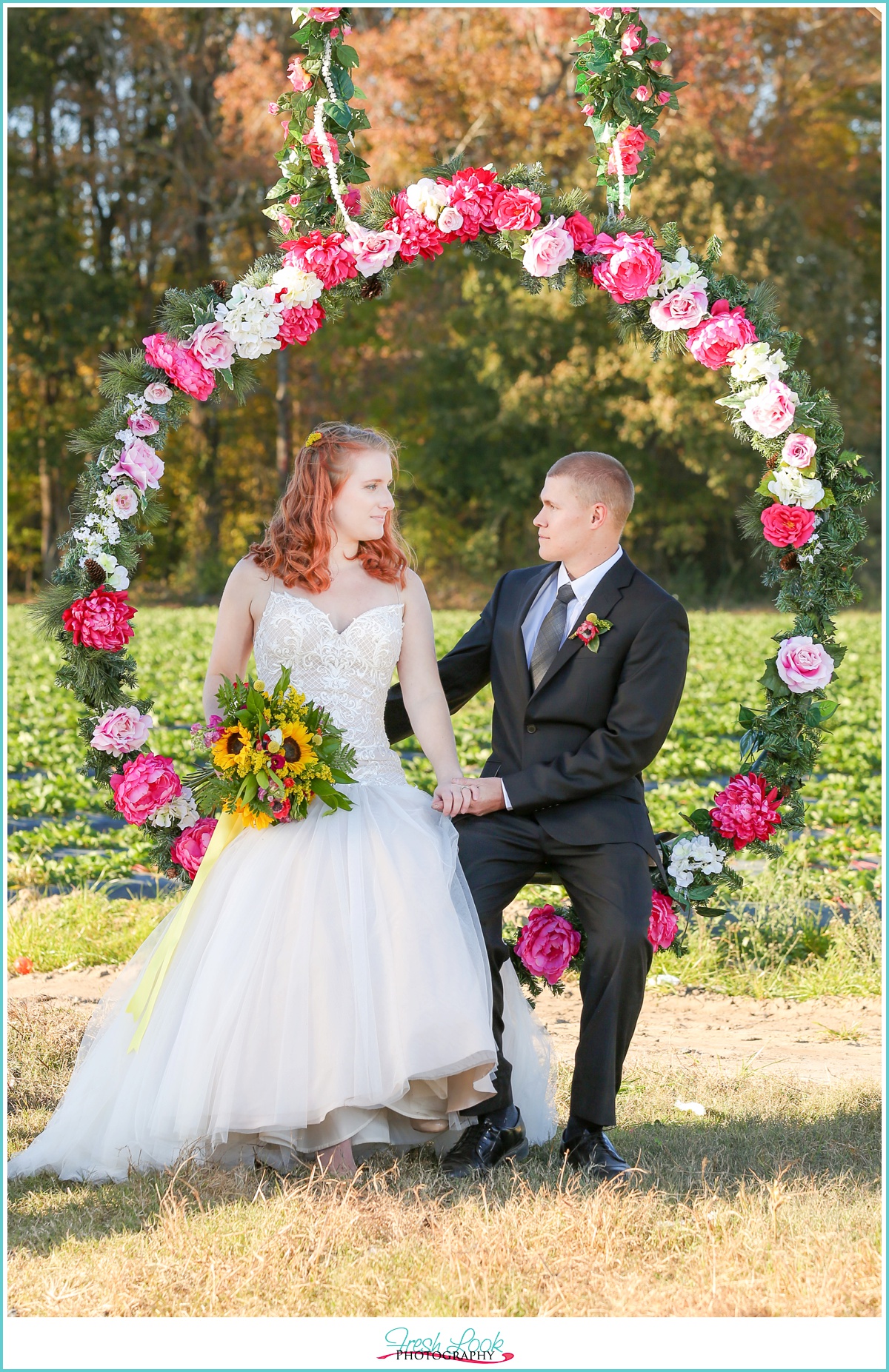 flower swing with bride and groom