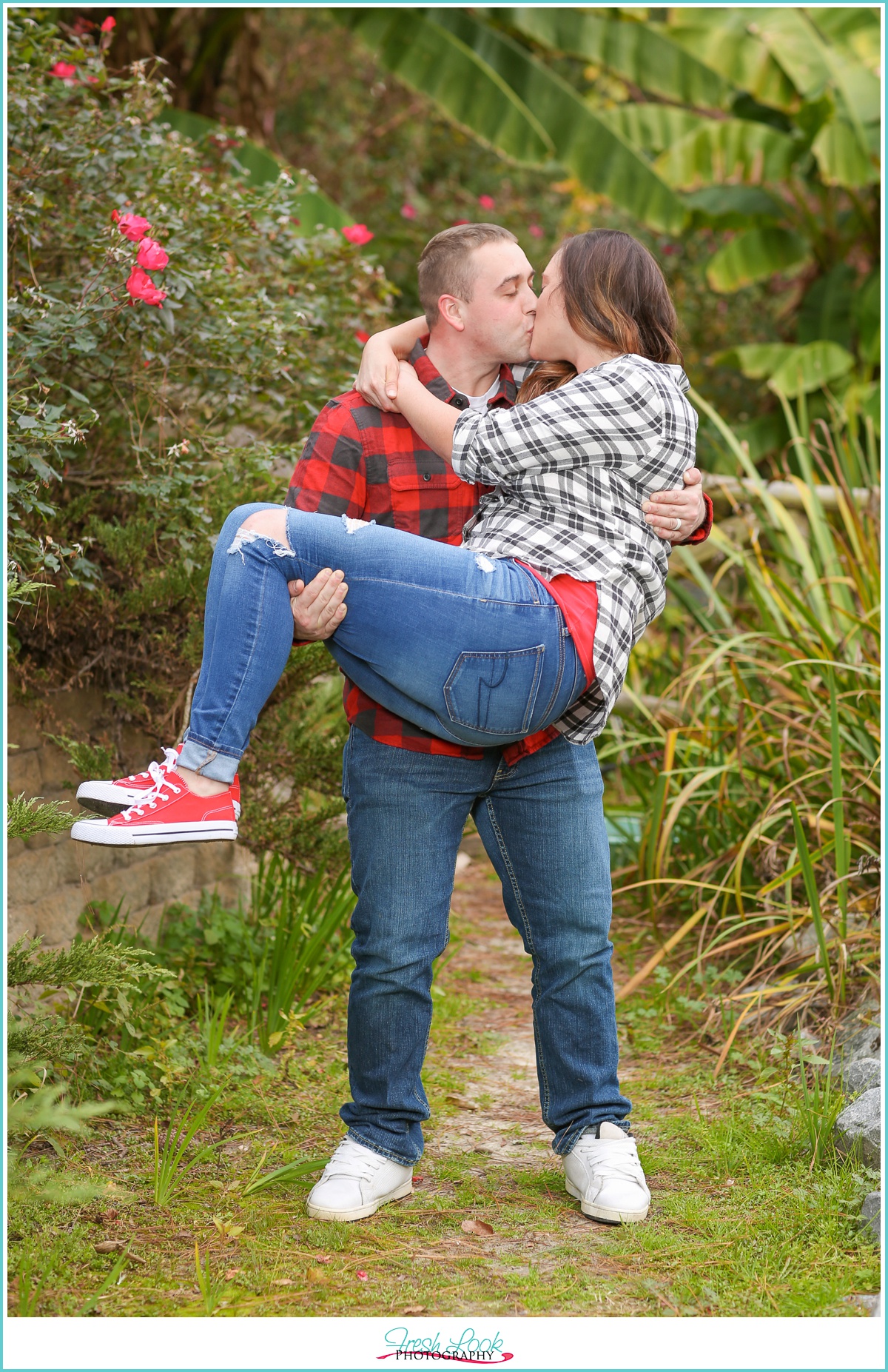 VIrginia Beach engagement photographer