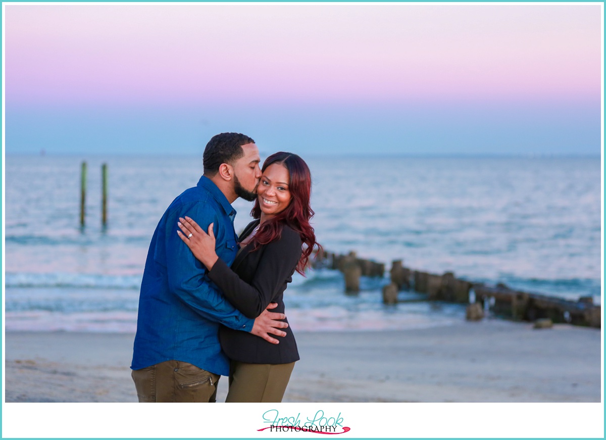 romantic sunset photos on the beach