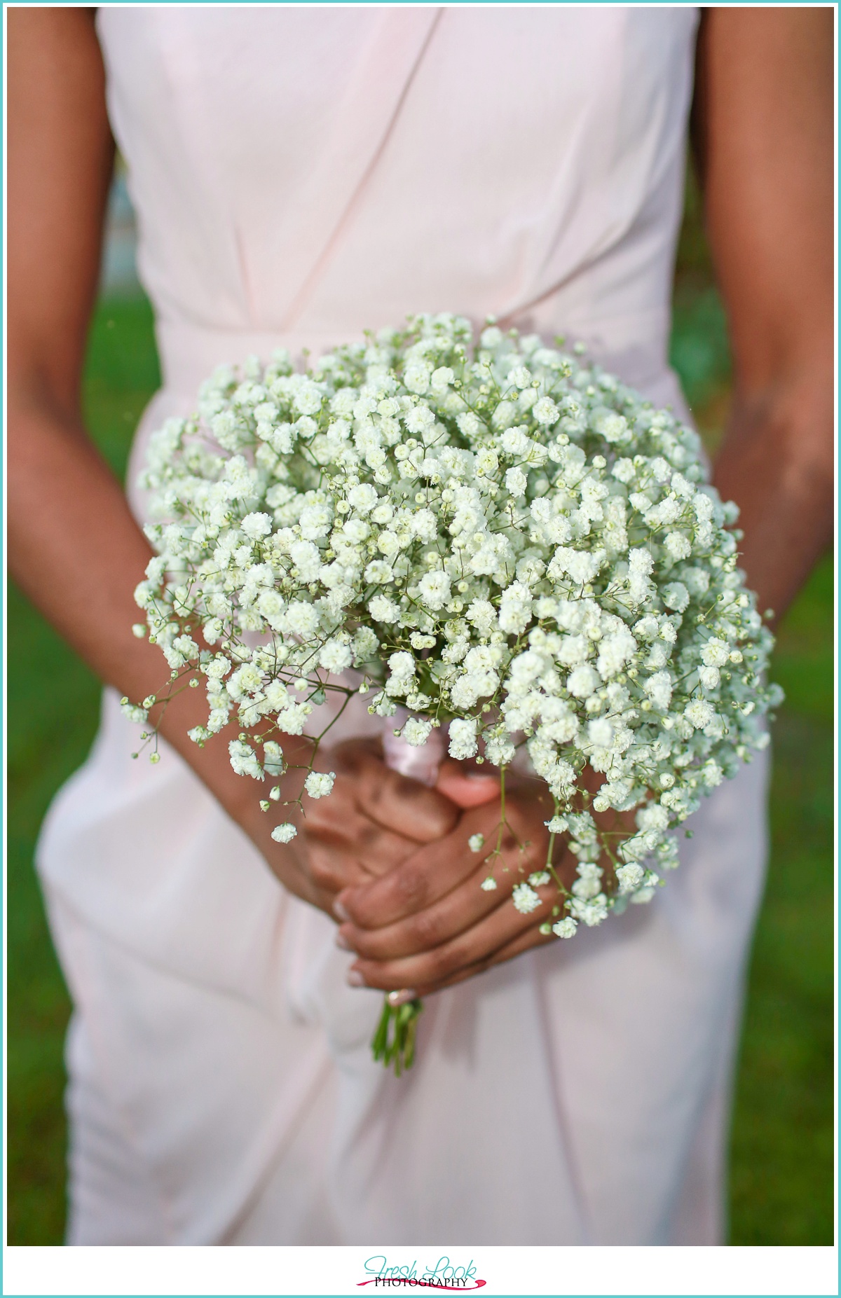 babys breath wedding bouquet