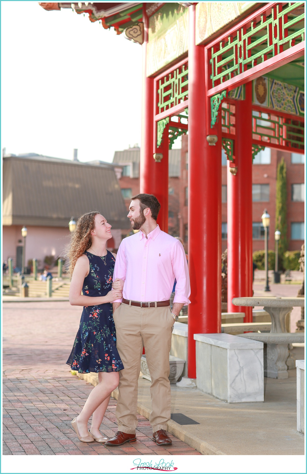 Norfolk Pagoda Engagement Photos