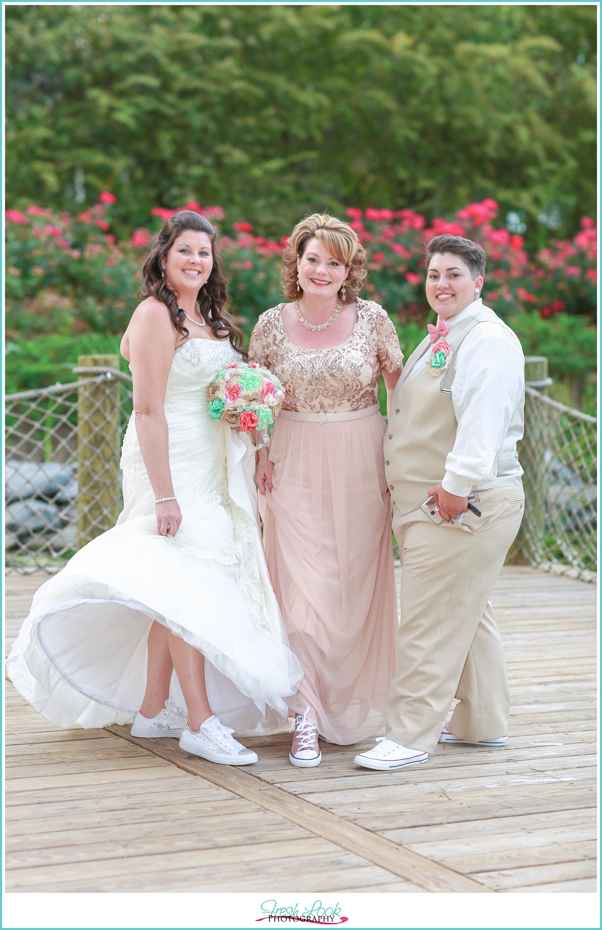 brides with their mother