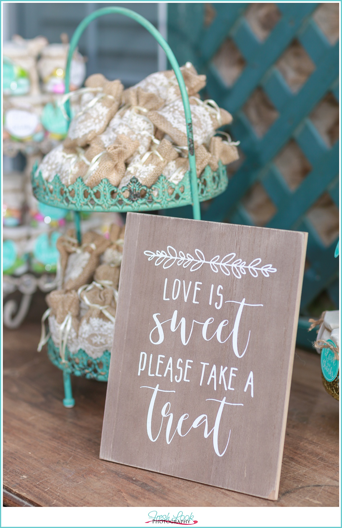 wedding favor treat sign