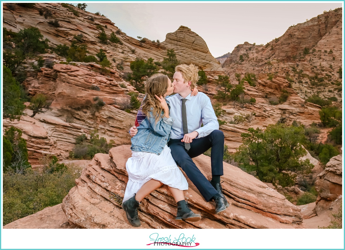 Engagement photos before the wedding