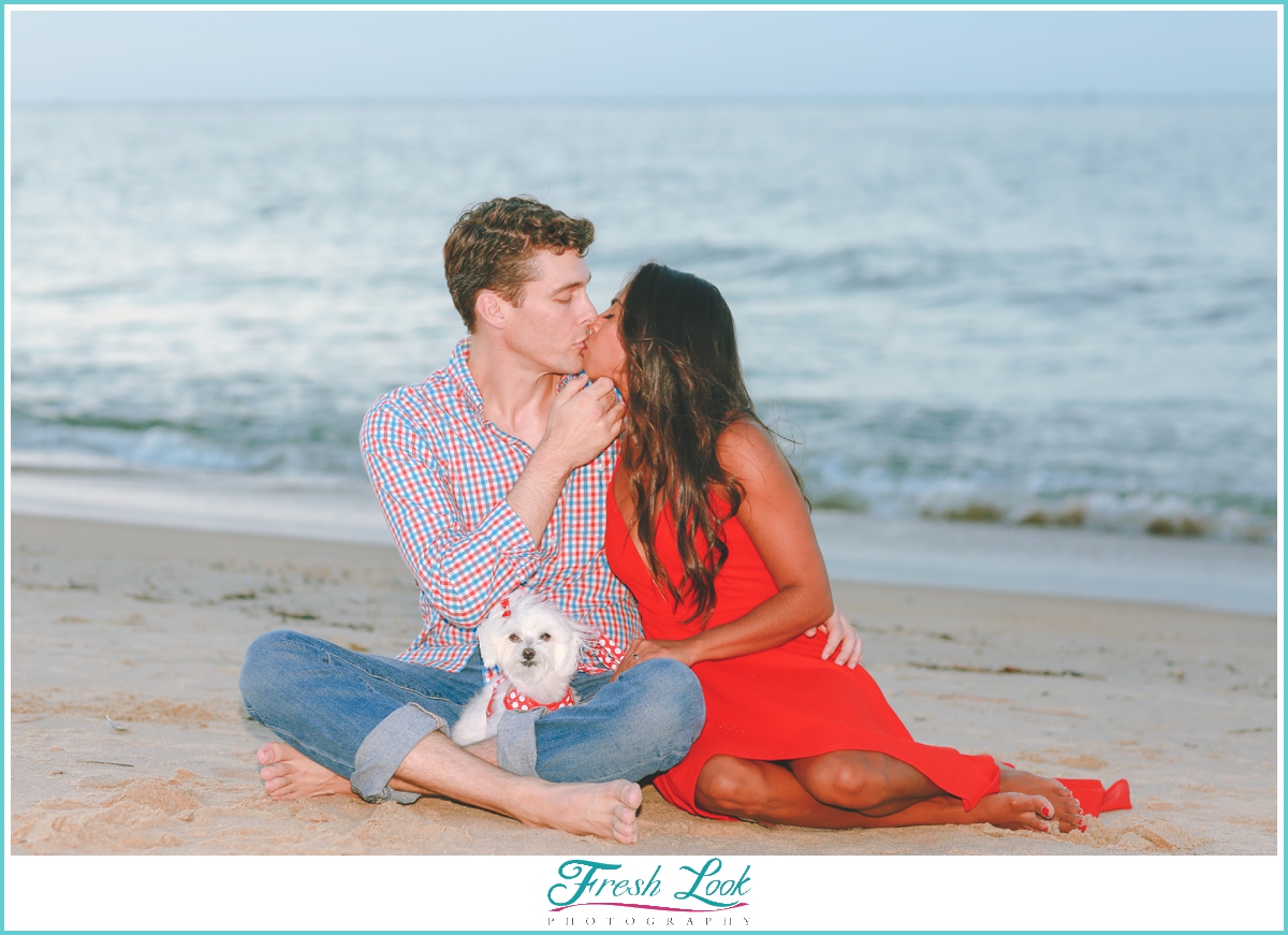 romantic beach kiss