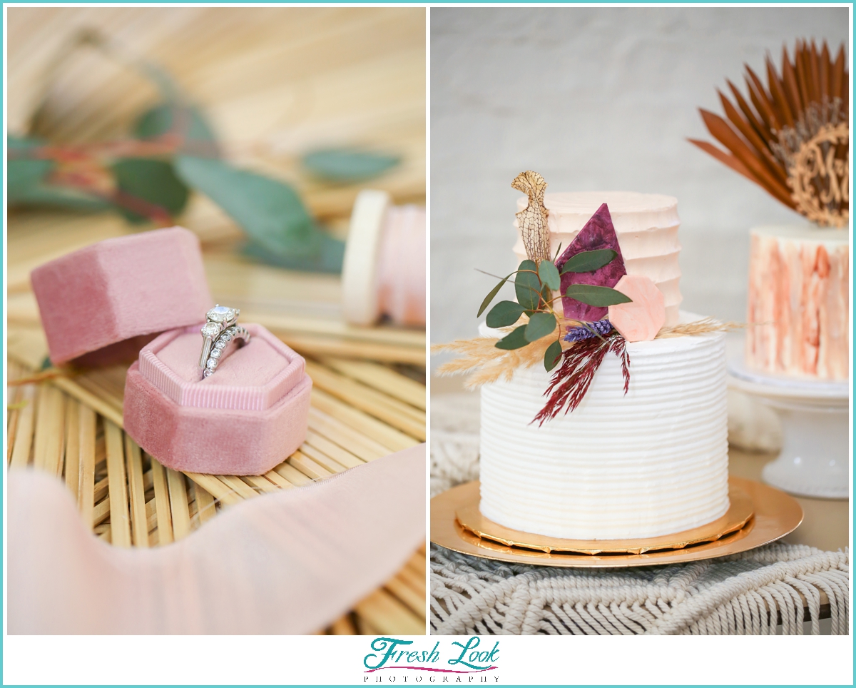 cake and wedding ring details