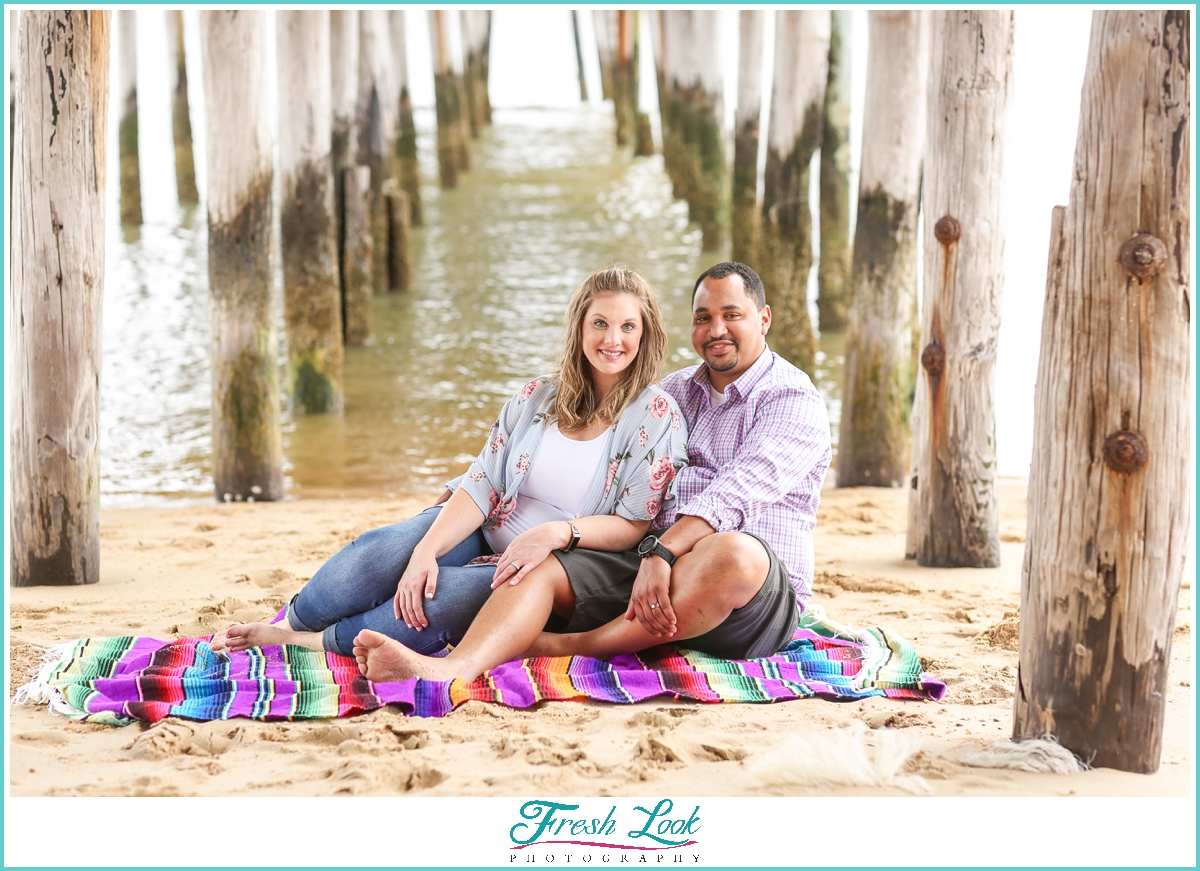 colorful beachy maternity session