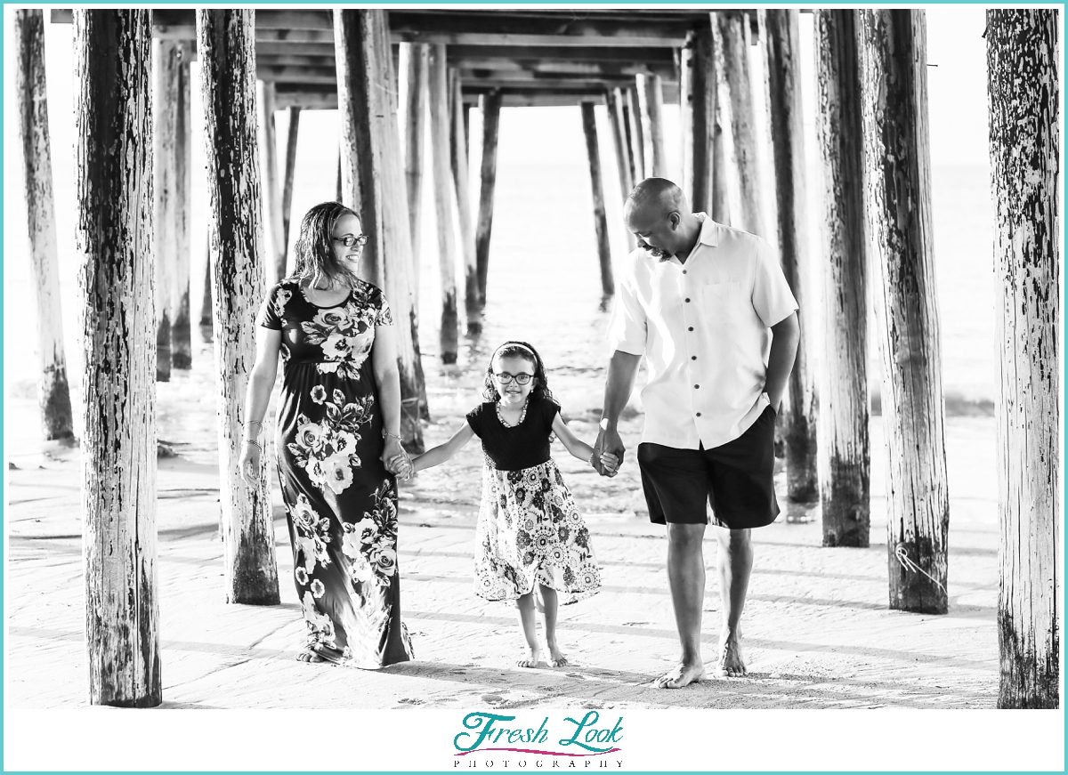 Virginia Beach family photos on vacation