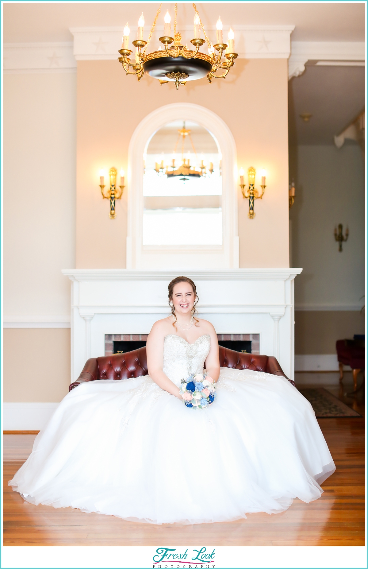 Command General's house bridal portraits