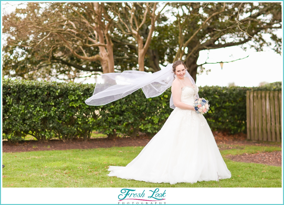 outdoor bridal portraits