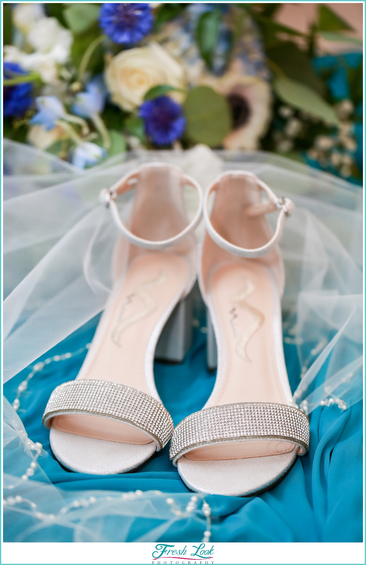 sparkly bridal wedding shoes