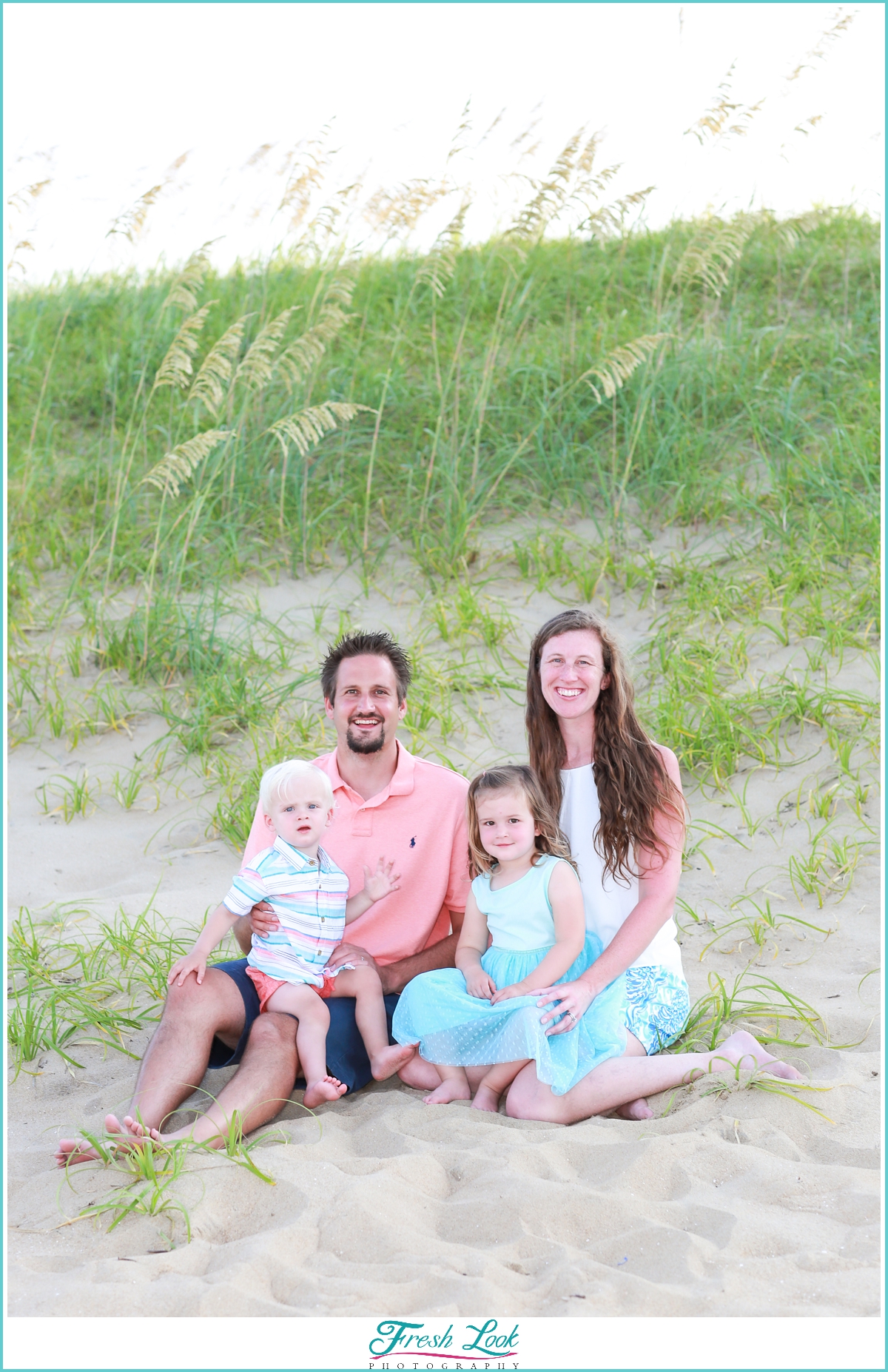 fun beach family photos