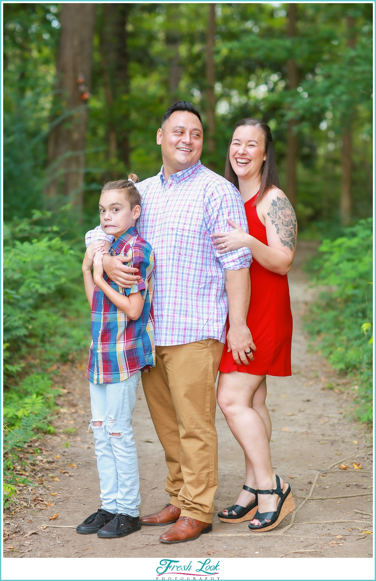 Fun family photos in the woods