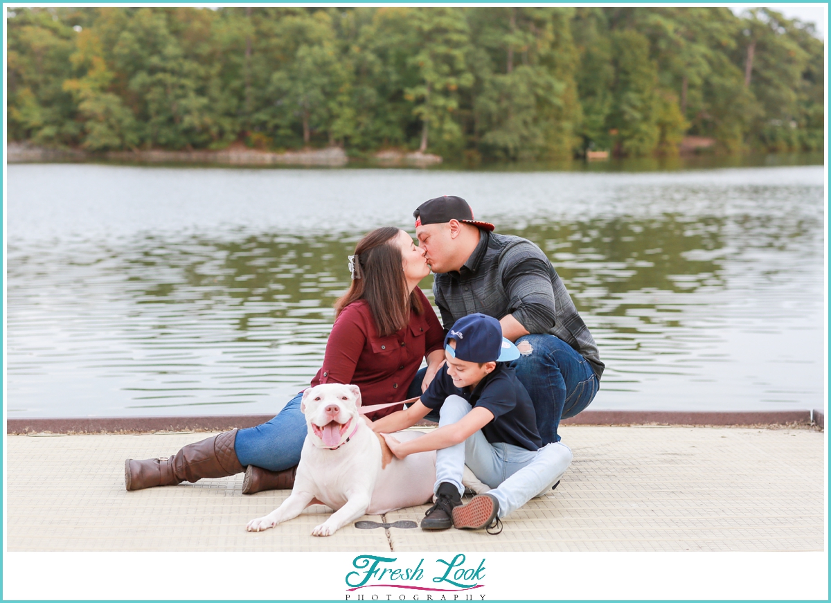 Unique Family Photoshoot by the Water