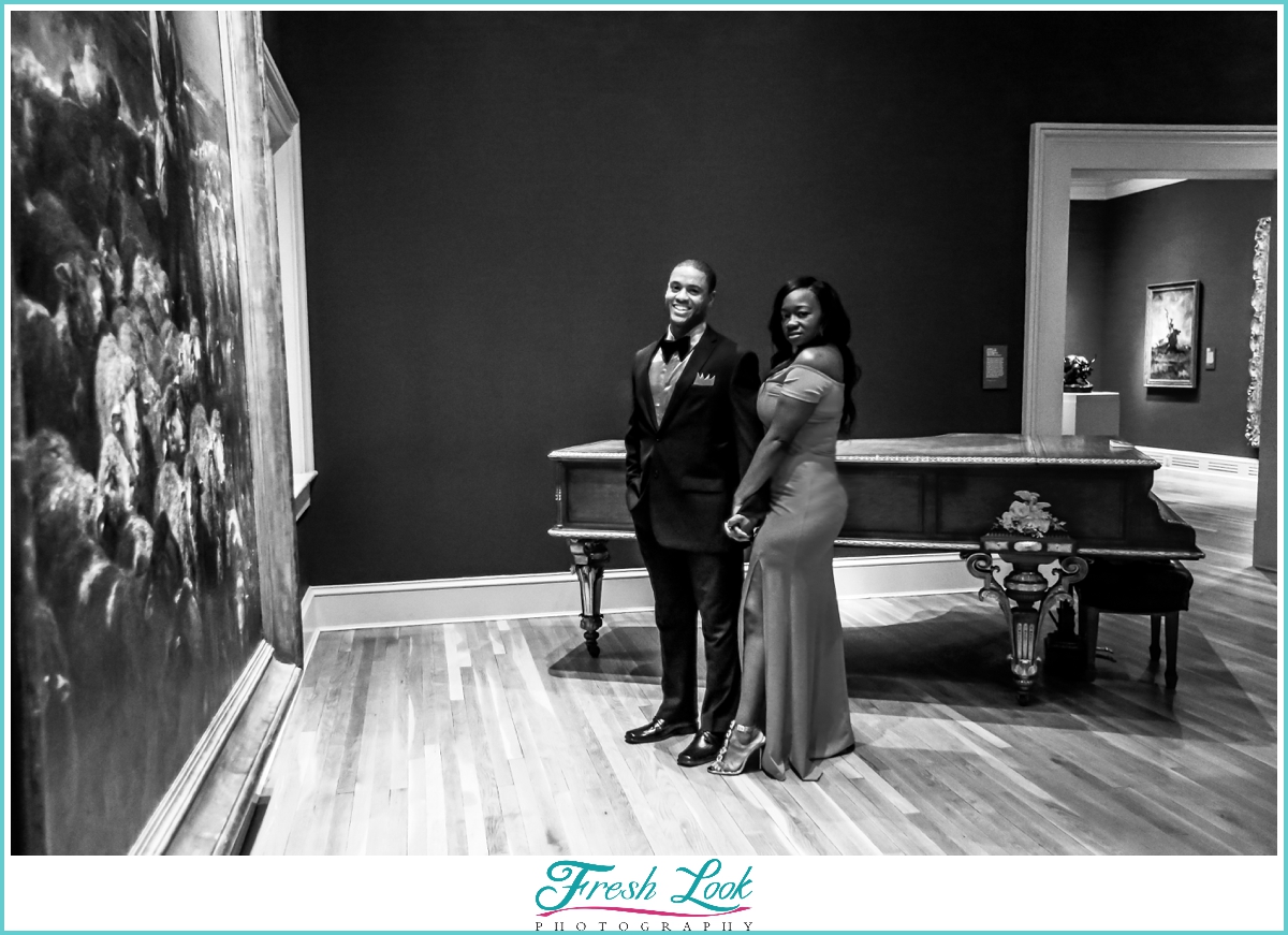 Chrysler Museum Engagement Portraits