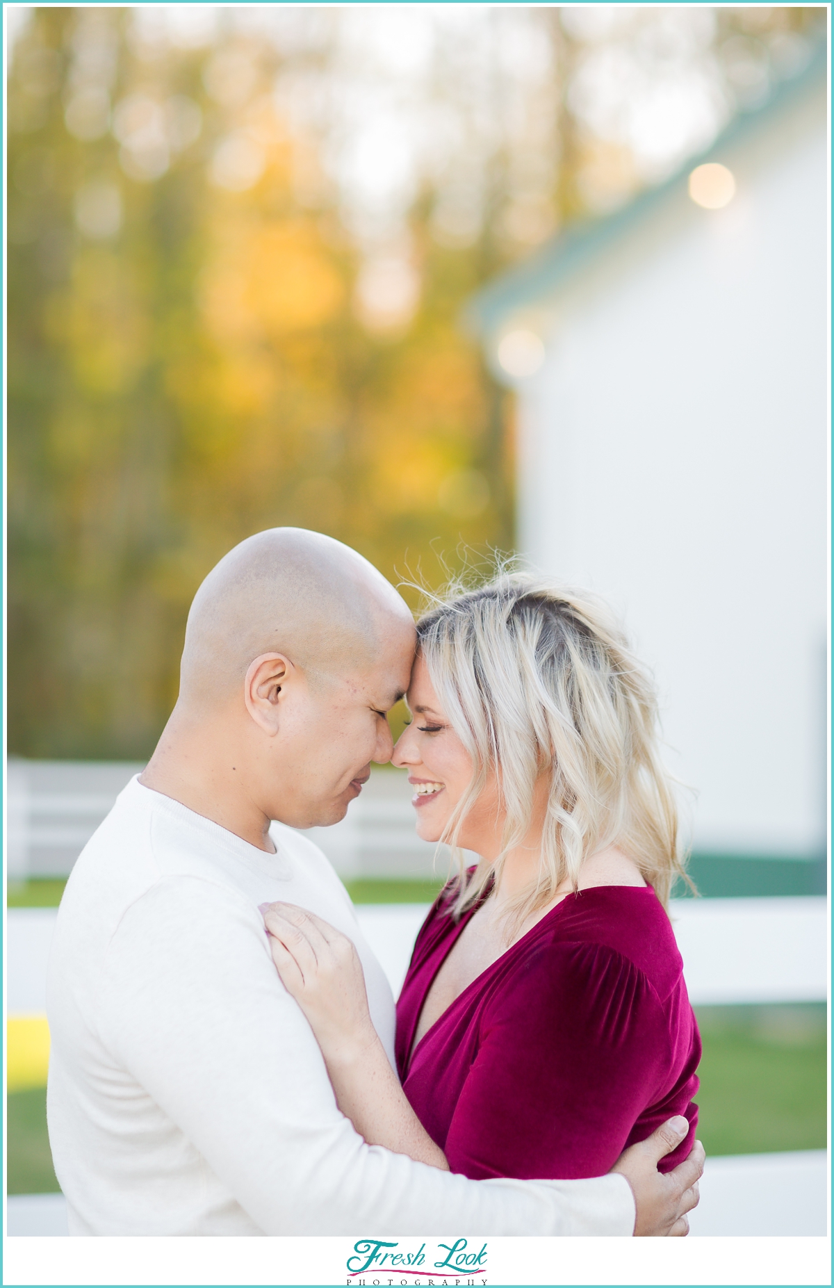 romantic couples photoshoot at sunset