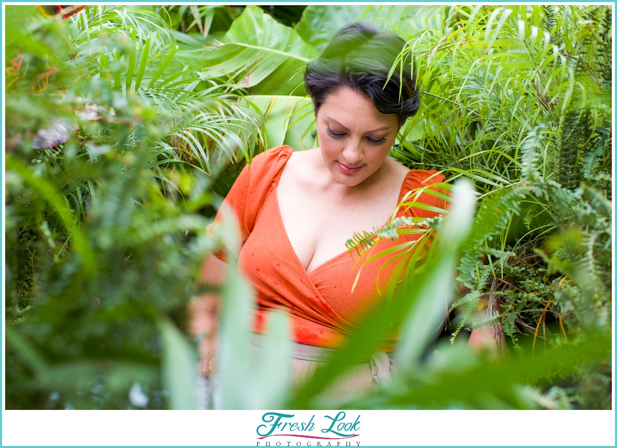 milk bath maternity photoshoot