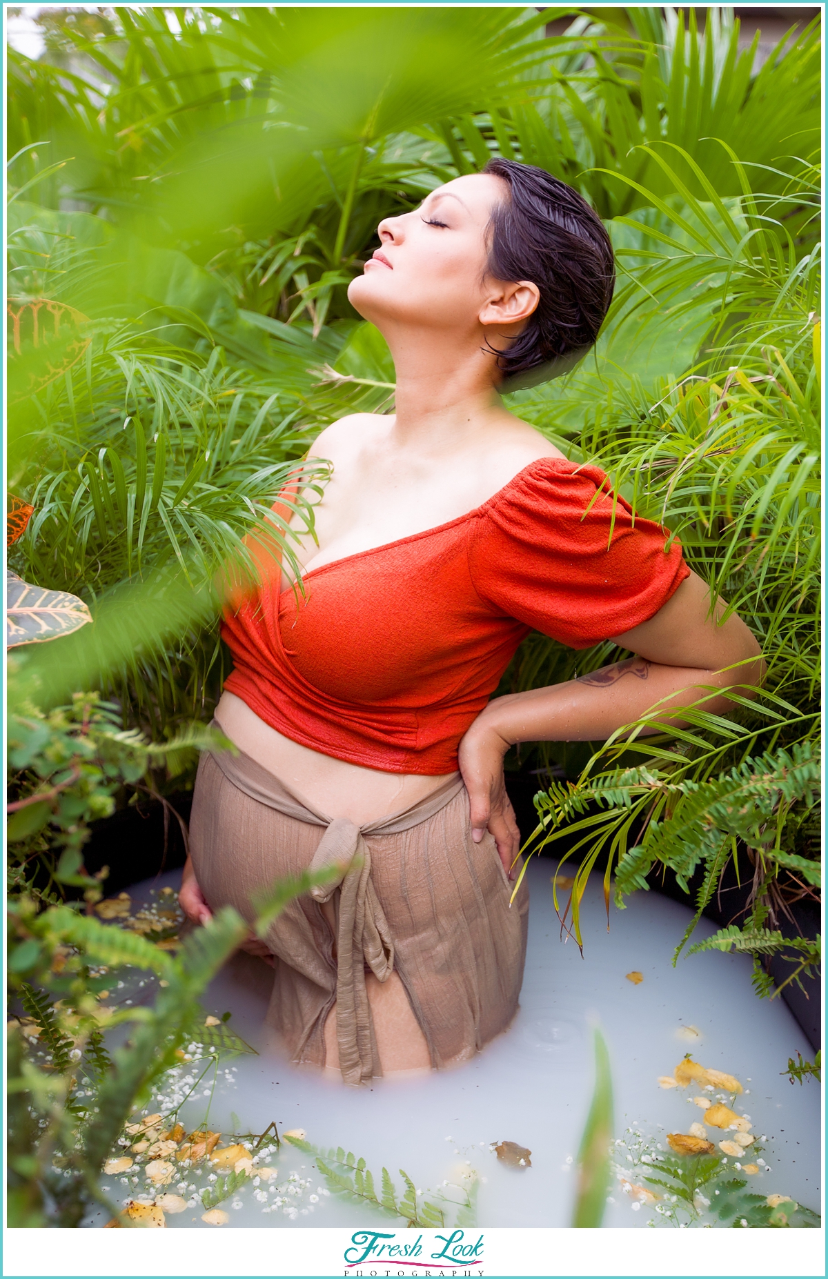 beautiful maternity photoshoot ideas