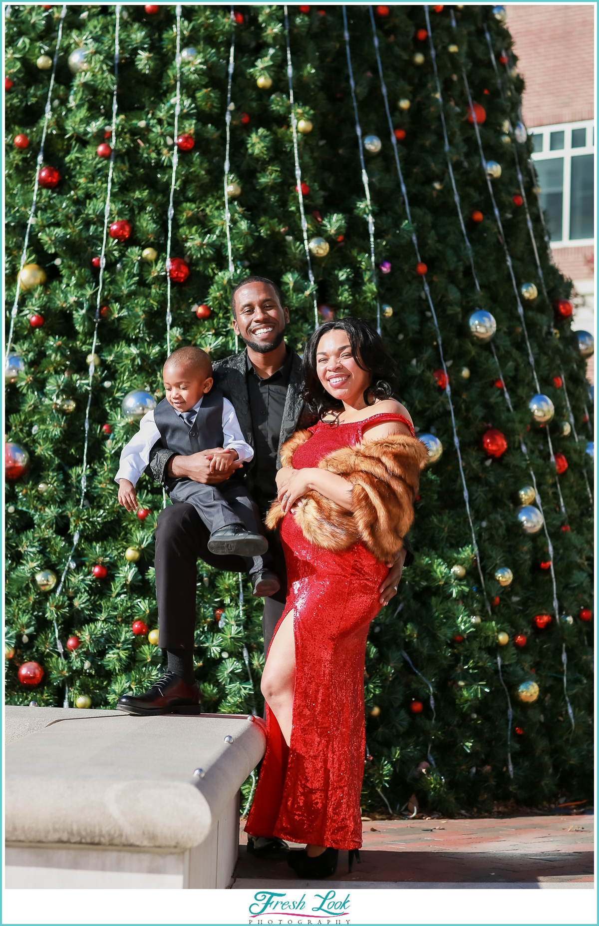 classy family photos in Town Center Virginia Beach