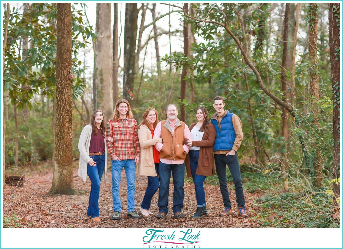 Fun family photos in the woods