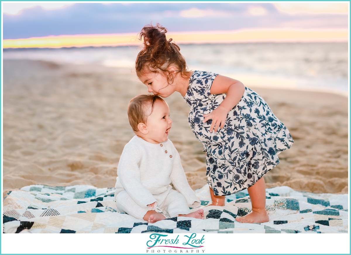 cute kids beach photoshoot